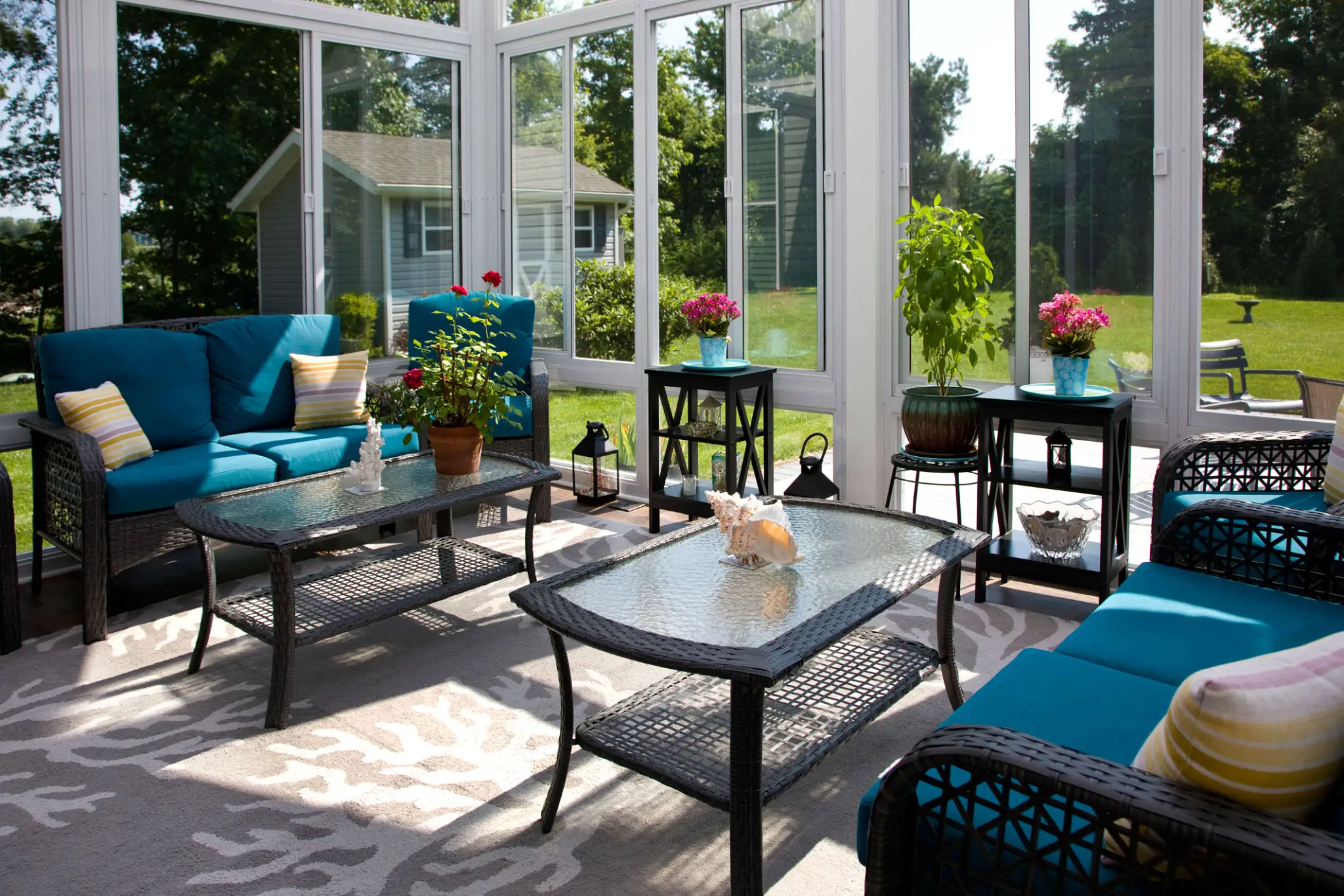 Sunrooms & Enclosed Patios